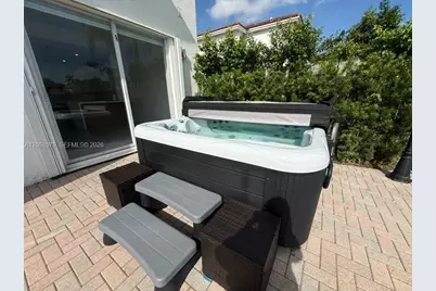 11462 NW 69th Ter #., Doral, FL 33178 - Photo 12