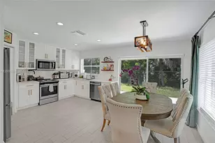 20831 NW 22nd Ct, Pembroke Pines, FL 33029 - Photo 1
