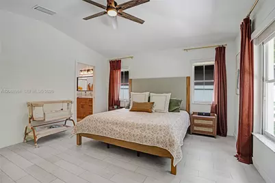 20831 NW 22nd Ct, Pembroke Pines, FL 33029 - Photo 8