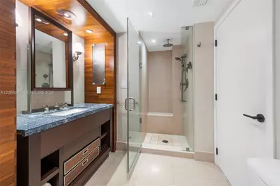 6801 Collins Ave #1202/1211, Miami Beach, FL 33141 - Photo 8