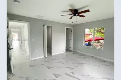 2254 Cody St, Hollywood, FL 33020 - Photo 14