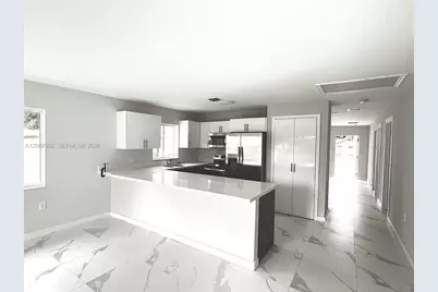 2254 Cody St, Hollywood, FL 33020 - Photo 10