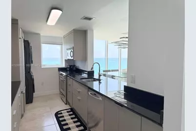 10275 Collins Ave #1210, Bal Harbour, FL 33154 - Photo 6