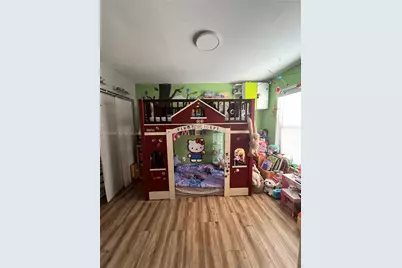 447 NW 98th Ct, Miami, FL 33172 - Photo 18