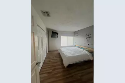 447 NW 98th Ct, Miami, FL 33172 - Photo 14