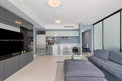 1040 Biscayne Blvd #3908, Miami, FL 33132 - Photo 6