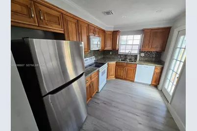 2500 NE 19th Ave #1, Lighthouse Point, FL 33064 - Photo 8