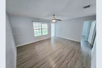 2500 NE 19th Ave #1, Lighthouse Point, FL 33064 - Photo 4