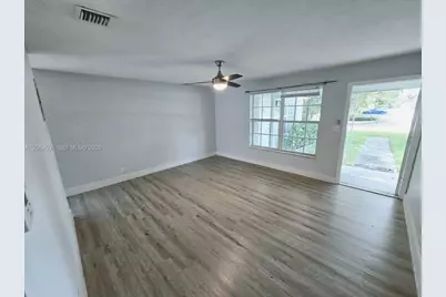 2500 NE 19th Ave #1, Lighthouse Point, FL 33064 - Photo 2