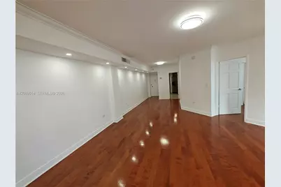 825 Brickell Bay Dr #651, Miami, FL 33131 - Photo 16