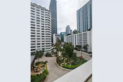 825 Brickell Bay Dr #651, Miami, FL 33131 - Photo 14