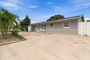 20505 NW 45th Ave, Miami Gardens, FL 33055 - Photo 2