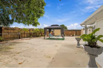 20505 NW 45th Ave, Miami Gardens, FL 33055 - Photo 54