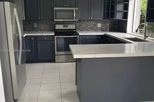 10000 NW 4th St, Plantation, FL 33324 - Photo 1