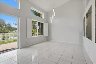 10000 NW 4th St, Plantation, FL 33324 - Photo 4