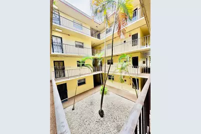 11925 NE 2nd Ave #B205, North Miami, FL 33161 - Photo 2