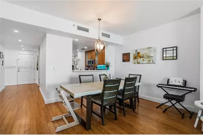 2101 Brickell Ave #3005, Miami, FL 33129 - Photo 8