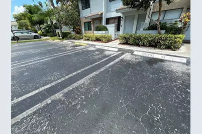 9865 Riverside Dr #9-32, Coral Springs, FL 33071 - Photo 24