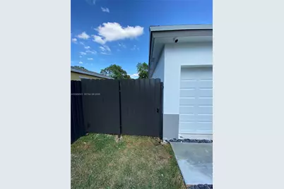 23031 SW 124th Ave, Miami, FL 33170 - Photo 24