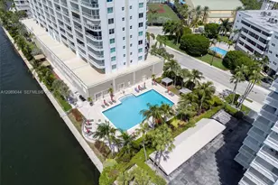 18100 N Bay Rd, Sunny Isles Beach, FL 33160 - Photo 78