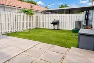 18133 SW 109th Path, Miami, FL 33157 - Photo 4