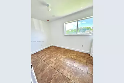 1968 NW 4th Ct #323, Miami, FL 33136 - Photo 8