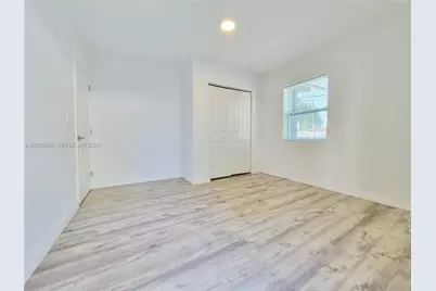 1922 NW 1st St #1, Miami, FL 33125 - Photo 6