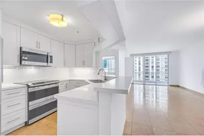 801 Brickell Key Blvd #2208, Miami, FL 33131 - Photo 4