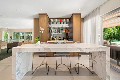 110 Venetian Way (Rivo Alto), Miami Beach, FL 33139 - Photo 10