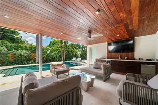 110 Venetian Way (Rivo Alto), Miami Beach, FL 33139 - Photo 12