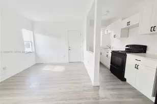 1922 NW 1st St, Miami, FL 33125 - Photo 1