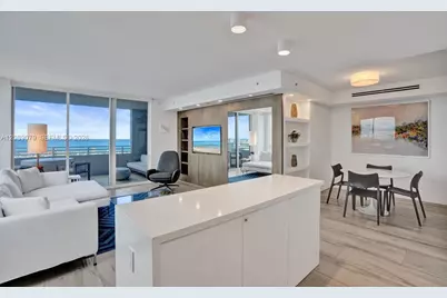 1330 West Ave #3407, Miami Beach, FL 33139 - Photo 4