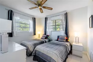 16900 NE 14th Ave, North Miami Beach, FL 33162 - Photo 18