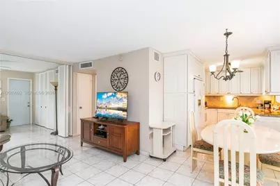3131 S Ocean Dr #110, Hallandale Beach, FL 33009 - Photo 10