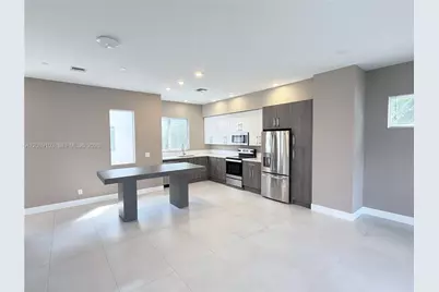 612 NE 12th Ave #612, Fort Lauderdale, FL 33304 - Photo 8