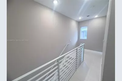 612 NE 12th Ave #612, Fort Lauderdale, FL 33304 - Photo 10