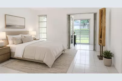 5700 White Hickory Cir, Tamarac, FL 33319 - Photo 10