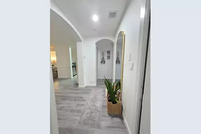 11403 NW 89th St #111, Doral, FL 33178 - Photo 22