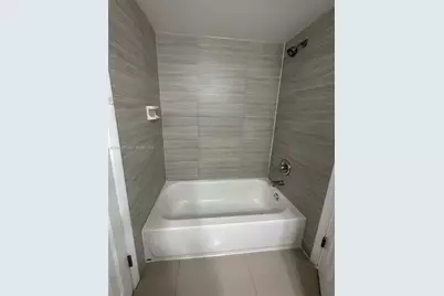 10111 W Sunrise Blvd #103, Plantation, FL 33322 - Photo 12
