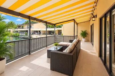 15528 Braemar Ct, Miami Lakes, FL 33014 - Photo 24