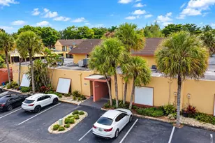 15528 Braemar Ct, Miami Lakes, FL 33014 - Photo 1