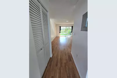 4555 NW 99th Ave #102, Doral, FL 33178 - Photo 6