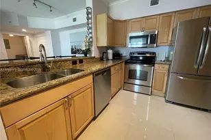 17100 N Bay Rd, Sunny Isles Beach, FL 33160 - Photo 2