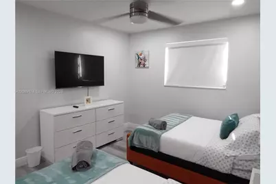 1711 N 50th Ave, Hollywood, FL 33021 - Photo 44