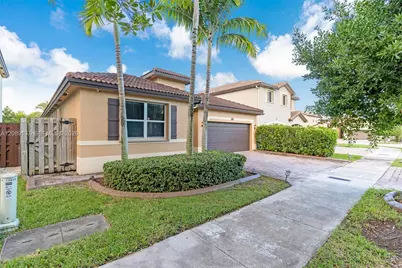 11833 SW 250th Ter, Homestead, FL 33032 - Photo 2