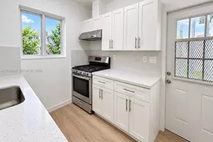 545 NW 29th Ave, Fort Lauderdale, FL 33311 - Photo 4