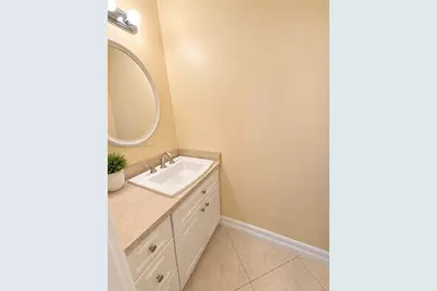 400 NE 14th Ave #419, Hallandale Beach, FL 33009 - Photo 8