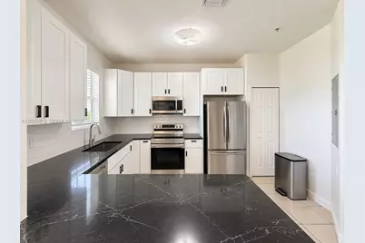 10242 NW 7th St #203, Miami, FL 33172 - Photo 6