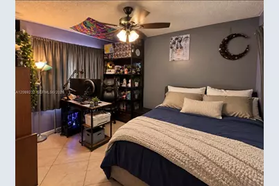 7642 NW 38th Ct, Sunrise, FL 33351 - Photo 12