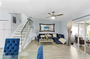 816 NW 208th Way, Pembroke Pines, FL 33029 - Photo 46